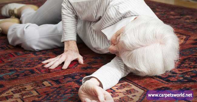 خطر فرش‌ برای سالمندان